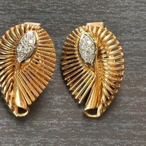 18 Kt w/Diamonds Ahrendt & Kautzman Antique Vintage Art Deco leaf earrings